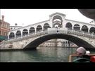 Fahrt über den Canale Grande im winterlichen Venedig