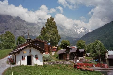 - (Deutschland, Österreich, Schweiz)