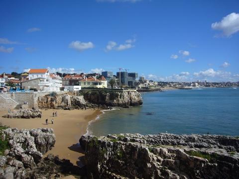 - (Städtereise, Strand, Portugal)