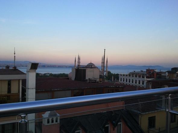 Ein kleiner Ausblick aus unserem Hotel - (Sehenswürdigkeiten, Türkei, Istanbul)