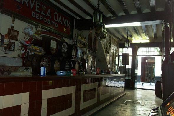 tapa bar - (Spanien, Fluggepaeck, Schinken)