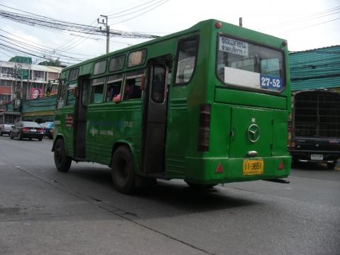 Minivan in BKK - (Thailand, Sicherheit, Verkehrsmittel)
