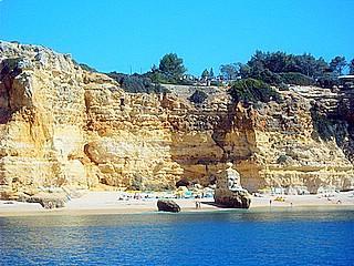 Praia da Marinha bei Carvoeiro - (Auto, Portugal, Strandurlaub)