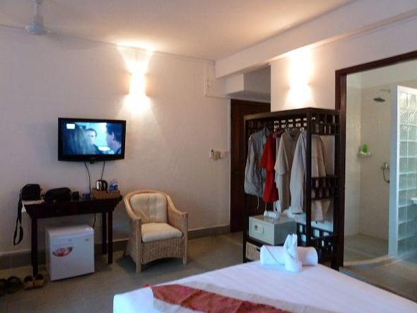 Email :www. booking@thewillowpp.com - (Hotel, Asien, Kambodscha)