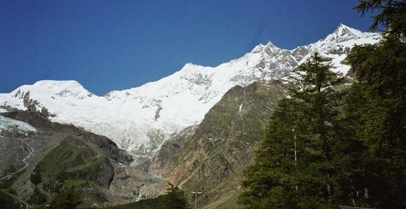Saas Fee - (Skigebiet, Skifahren, Skiurlaub)