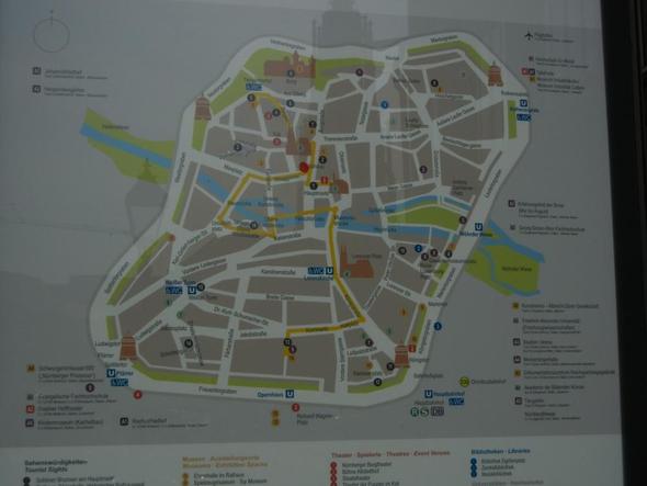 Nürnberg innerhalb des Burggrabens - (Deutschland, Sehenswürdigkeiten, Bayern)