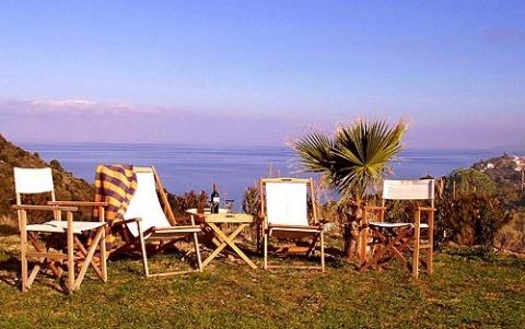 - (Italien, Urlaub, Strand)