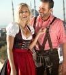 - (München, Oktoberfest, Tracht)