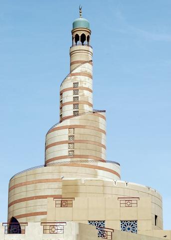 KDF Islamic Center, Spiral Minaret, Doha, Qatar - (Reiseziel, Zwischenstopp, Katar)