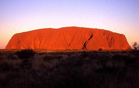 - (Australien, Ayers Rock)