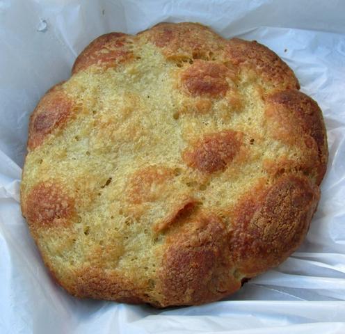 Ahh lecker - Milinka, das typische Brot der Schwarzmeerküste - (Bulgarien, Schwarzes Meer, Sozopol)