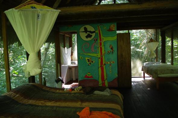 Eine Cabana innen - (Brasilien, Bolivien, Kolumbien)