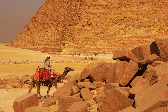 - (Feiermöglichkeit, Taschengeld Hurghada)