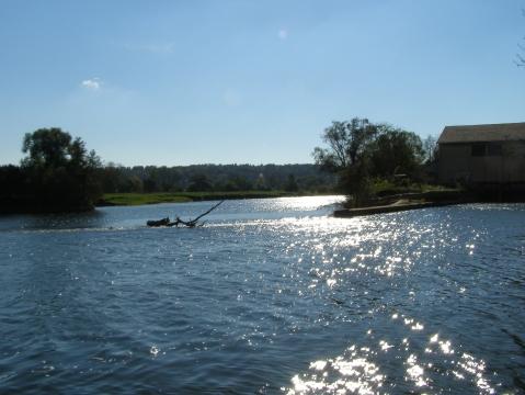 - (Frankreich, Hausboot, Hausbooturlaub)