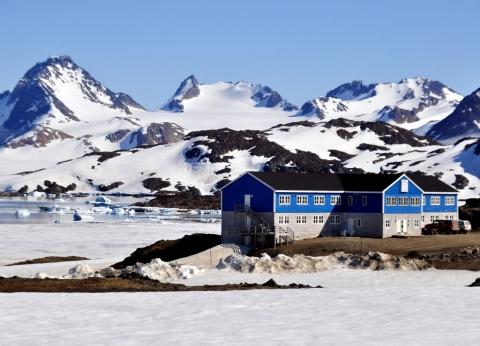 Das einzige Hotel von Kulusuk - (Island, Grönland, Reykjavik)