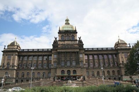 Das NAtinalmuseum am Wenzelsplatz - (Städtereise, Empfehlung, Museum)
