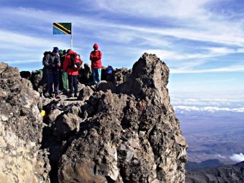 - (Afrika, Bergsteigen, Vorbereitung)
