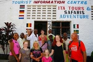 - (Afrika, Kosten, Preis)