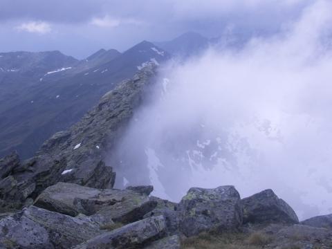 - (Wandern, günstig, Camping)