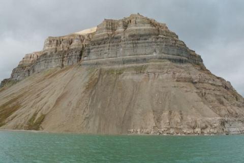 - (Norwegen, Tourismus, Spitzbergen)