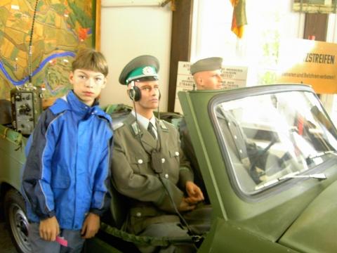 Gedenkstein für das Dort Stresow - (Deutschland, Berlin, Geschichte)